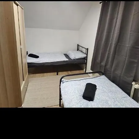 Apartment In Koeln Rosrath