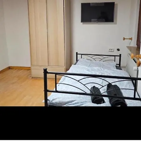 In Koeln Apartment *